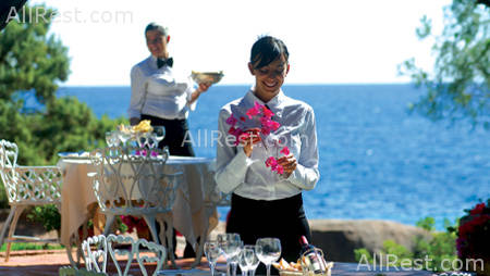 Is Morus Relais 17